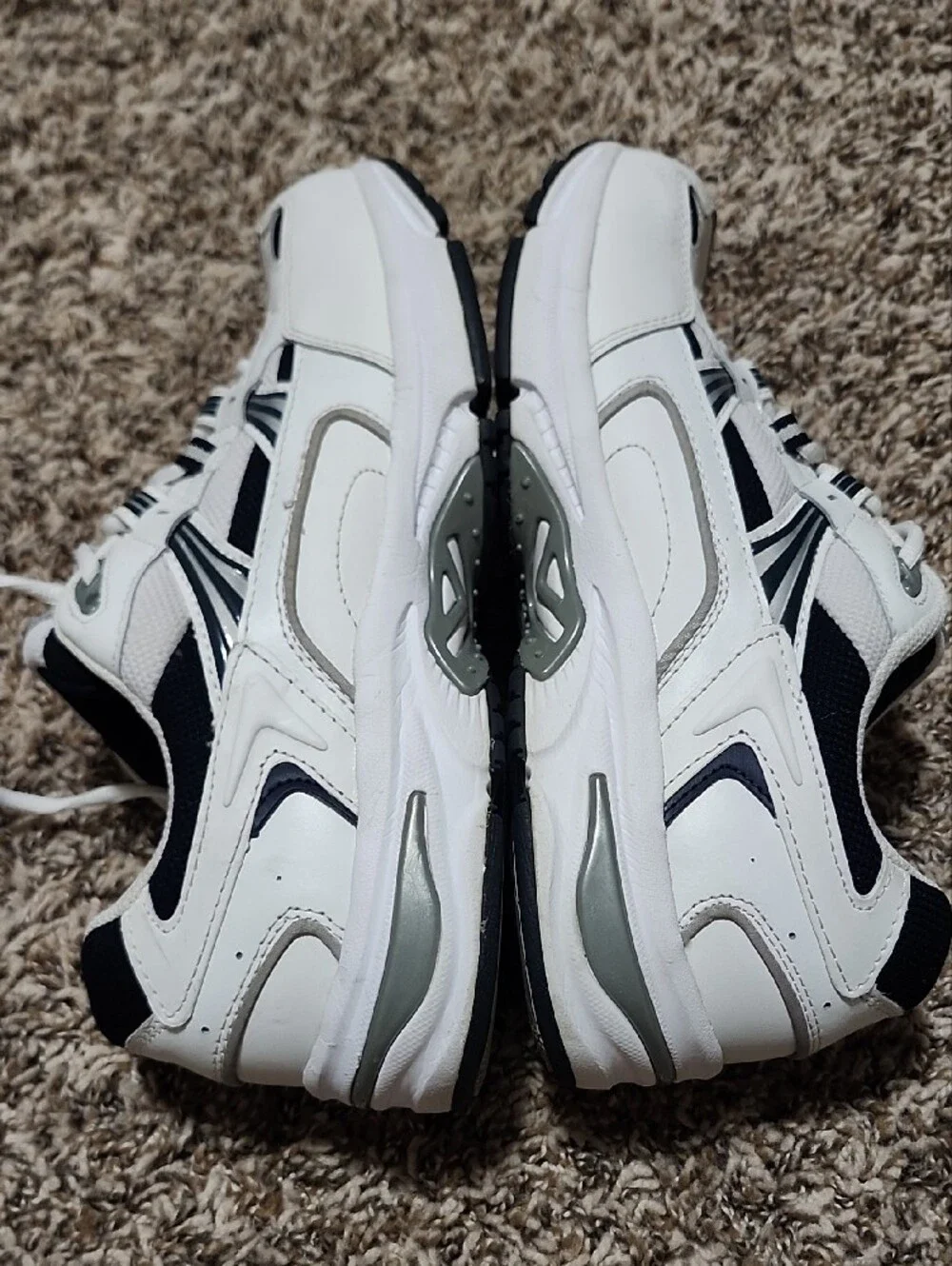 Vionic Men’s Classic Walker Leather Orthotic Sneakers White Navy Comfort Size 11